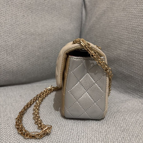 Women's Shoulder Bag Crossbody Quilted Bicolor Beige Gold like new