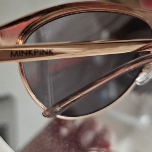 Sunglasses Mink Pink like new, gold mirror