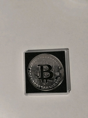 Metal bitcoin coin new, excellent quality