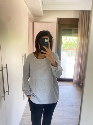 Sweatshirt with pearls OS