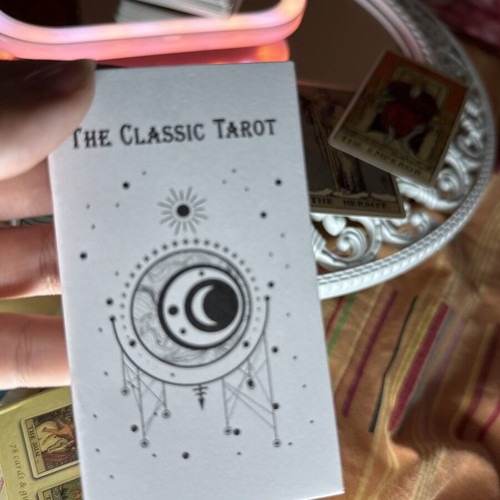 The Classic Tarot 78 κάρτες με οδηγό