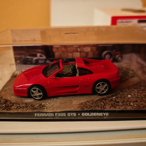 Ferrari 355 007 James Bond като нов с кутия
