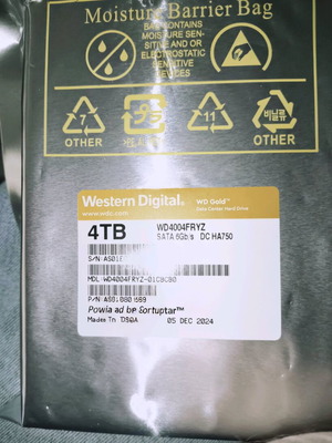 Western Digital Gold 4TB HDD Σκληρός Δίσκος 3.5" SATA III καινούργιο