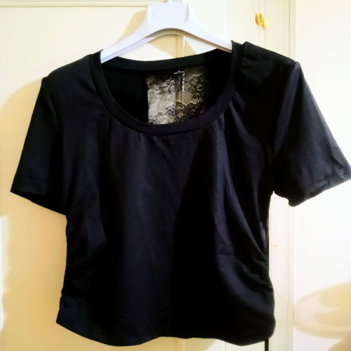 Short Sleeve Blouse medium with lace back and side ruching new