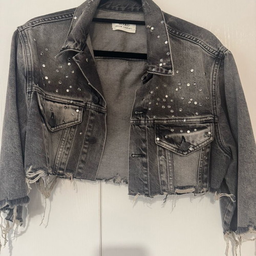Jean jacket Vicolo like new, cropped with stones, gray