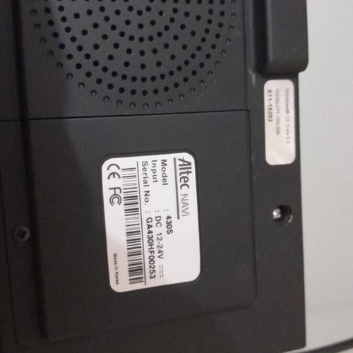 Altec Navi GPS like new, complete with car and home charger