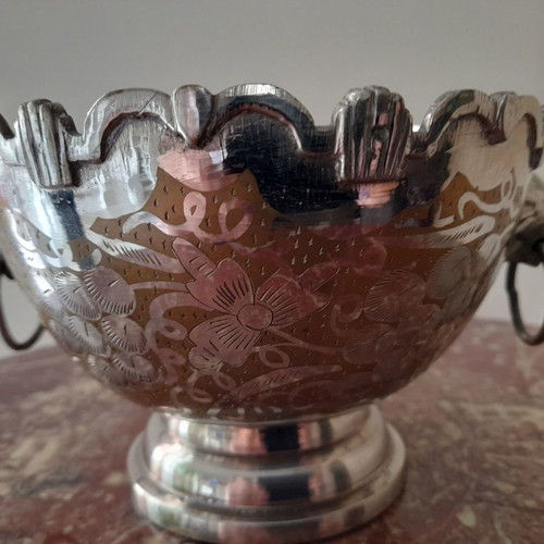 Gianniotiko silver decorative item used with external decoration