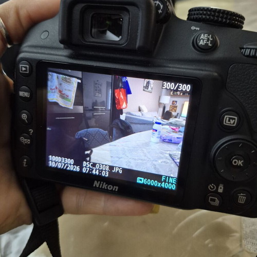 DSLR Nikon D3500 camera