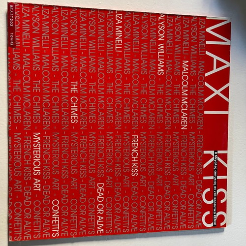 Maxi Kiss Greek dance compilation vinyl used in good condition