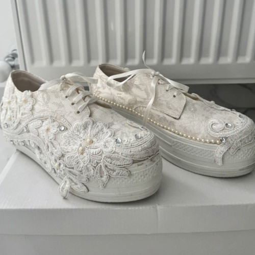 Bridal shoes used with lace and pearls size 36