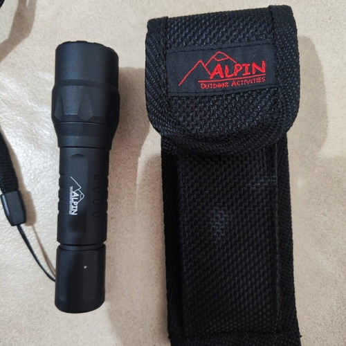 Alpin flashlight 180lm with case like new