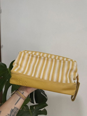 Beis Dopp Kit cosmetic bag like new, honey stripe