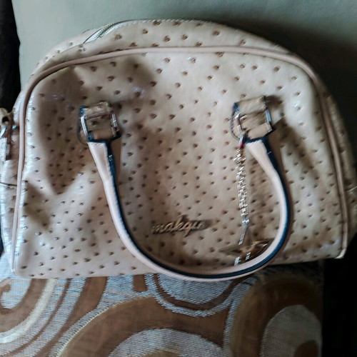 Makgio handbag like new, beige