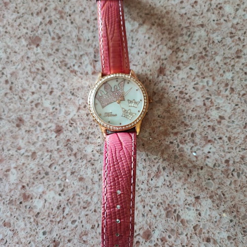 Women's watch with rhinestones and pink leather strap new