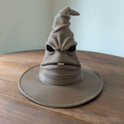 3D Harry Potter Sorting Hat lamp like new
