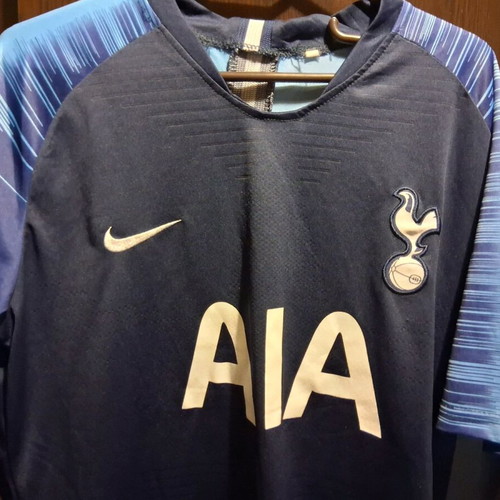 Tottenham jersey used, size Medium, official replica