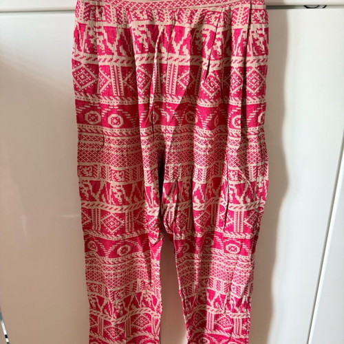 Nidodileda salvari like new, red, size S
