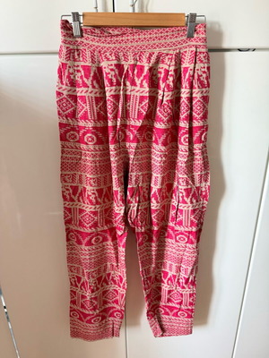 Nidodileda salvari like new, red, size S