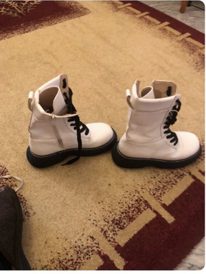 White ankle boots like new, size 38, worn good condition