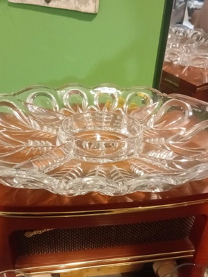 Vintage carved platter like new for nuts and appetizers