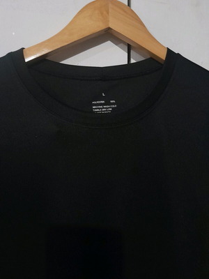 Tshirt black new, short sleeve size L