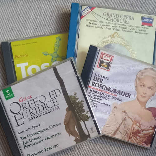 Opera 4-CD set used, classical genre