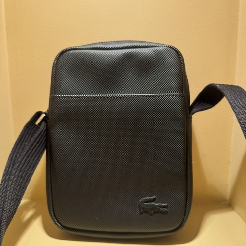 Lacoste bag like new, black