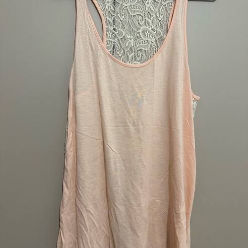 Pink Woman T-shirt like new, lace back, size S