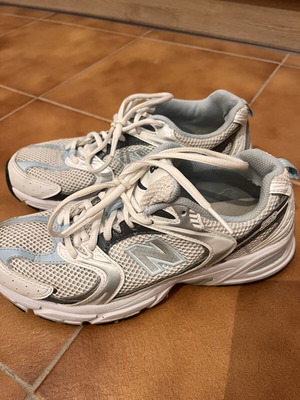 New Balance 530 sneakers, size 38.5, white