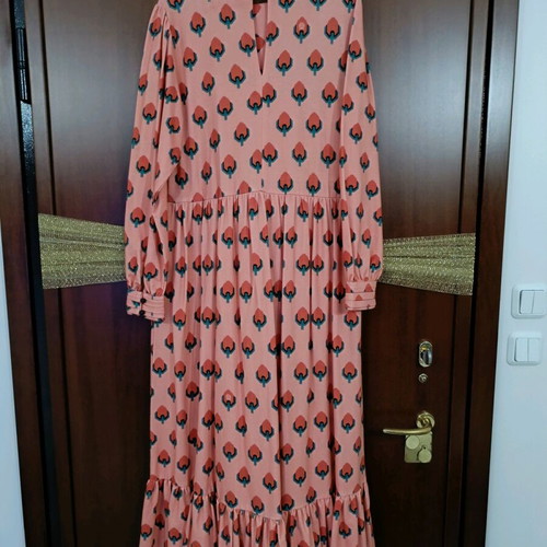 Karavan dress like new, multicolor, size S-M with belt and pockets