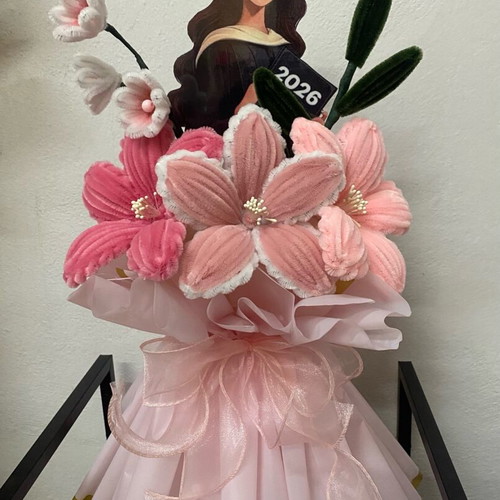 Handmade bouquet new, ideal graduation gift