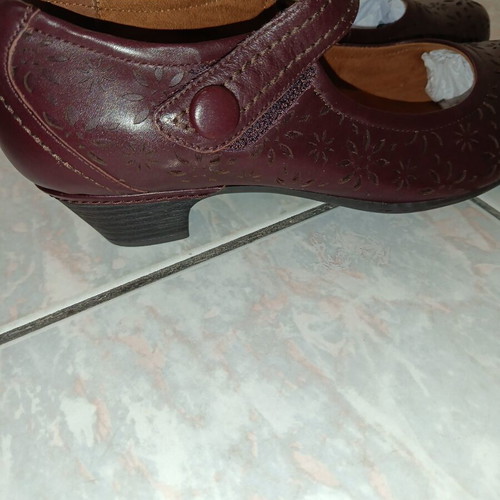 Leather American women's shoes new, size 42 EU
