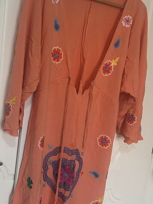 Boho kaftan dress Debbie Katz small, like new, orange with embroidery