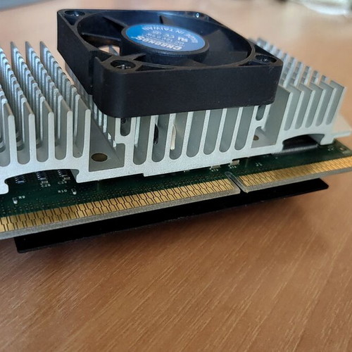 Pentium III 500 MHz CPU used, Slot 1, Katmai architecture