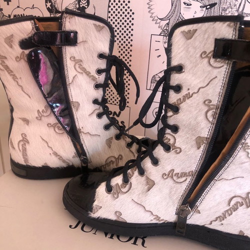Armani Junior boots used kids size 37 white pony skin