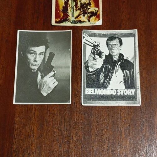 Retro collectible movie cards like new