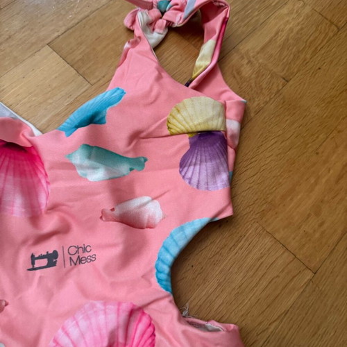 Chic Mess one-piece swimsuit like new, multicolor