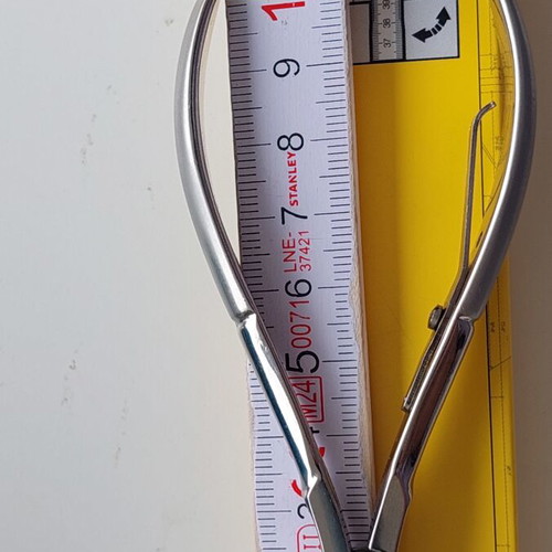Premax Nail Nipper new, made in Italy with eyebrow tweezers gift