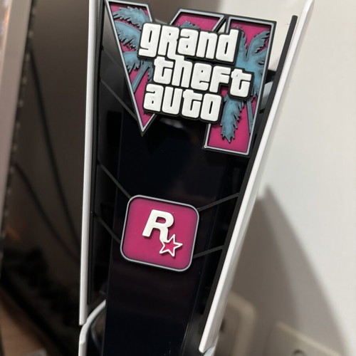 PlayStation 5 front plate GTA6 skin like new