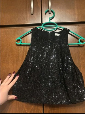 Αμάνικο μαύρο τοπ παγιέτα Zara medium καινούργιο