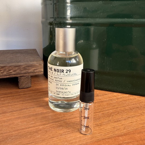 Le Labo Thé Noir 29 2ml decant Eau de Parfum