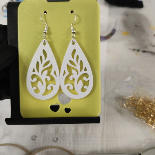 Drop earrings with leaves 3D printing made, made to order