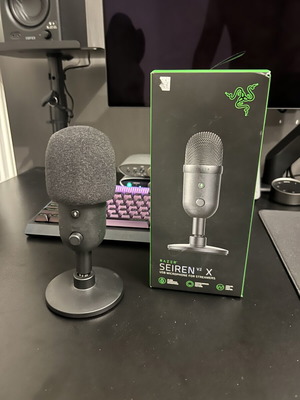 Razer Seiren V2X microphone like new