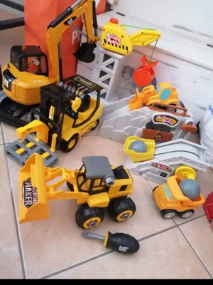 Construction toy set CAT and Building Buddies like new