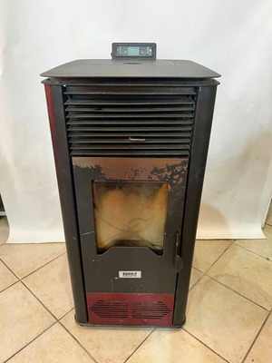 Burnit Comfort10 pellet stove 10KW used, 90% efficiency