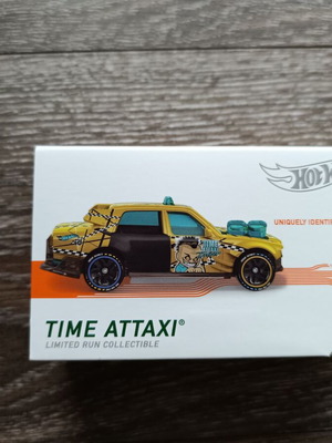 Hot Wheels id Time Attaxi FXB30 toy car new sealed