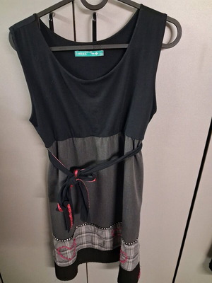 Heel dress like new, gray and pink
