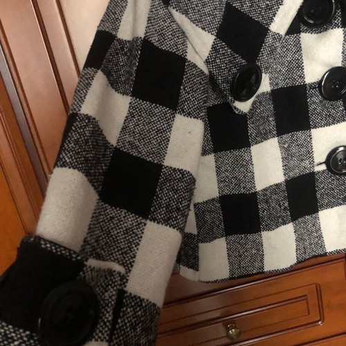 Women's jacket in excellent condition, size M, three-quarter sleeve