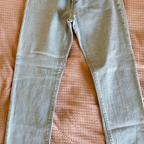Levi’s 501 classic straight blue jeans, size W28 L32