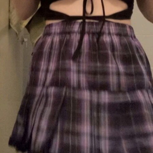 Shein black top like new, ties at chest and shoulders, size S